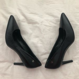 Calvin Klein black professional heels size 6.5